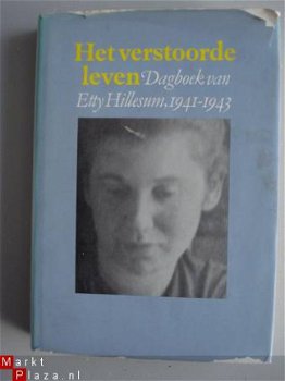 HET VERSTOORDE LEVEN Dagboek van Etty Hillesum, 1941-1943 - 1