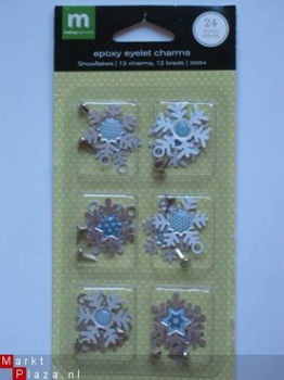 making memories epoxy eyelet snowflakes - 1