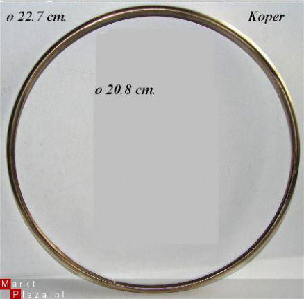=== Klok ring = oud === 3885 - nr. 1