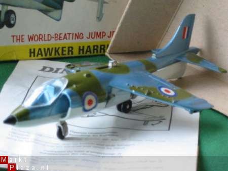 Dinky Toys 722 Hawker Harrier - 1