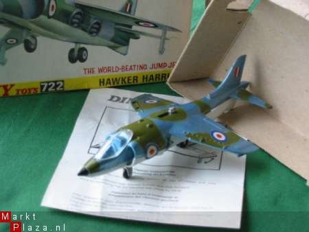 Dinky Toys 722 Hawker Harrier - 1