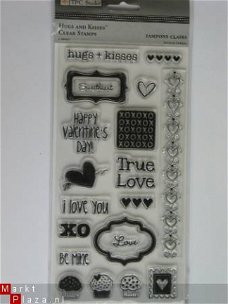 the paper company clear stamp hugs&kissses
