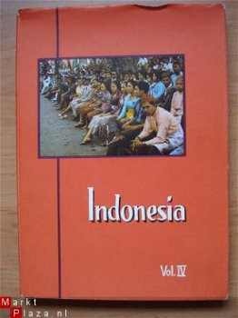 Indonesia Volume IV Looking back 0ver 1964 engelstalig - 1