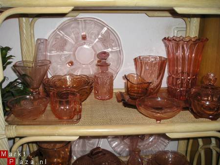 GLAS...roze glas,oud-roze,oudroze glas,serviesdelen,diversen items. - 6