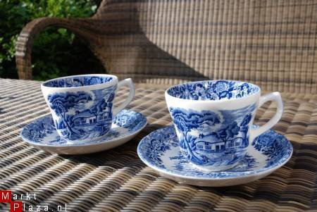 2 mooie kop en schotels blauw Country Style Staffordshire - 1