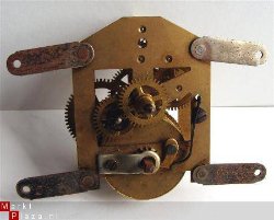 === Inbouw uurwerkje = oud === 4933