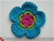 ** Grote (5,5 cm) gehaakte bloem (turquoise/lime/fuchsia) - 0 - Thumbnail