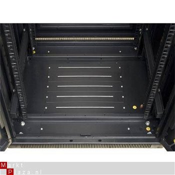 37U 19 inch serverkast patchkast glazen deur afmeting 600x600x1800mm - 2