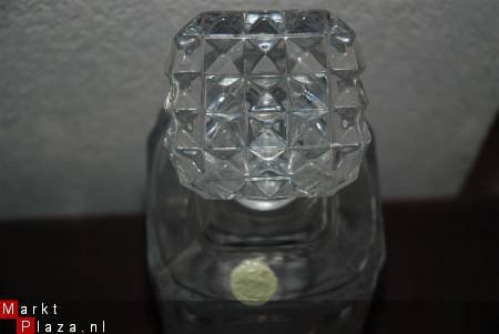 brocante kristallen karaf met mooi bewerkte stop - 1