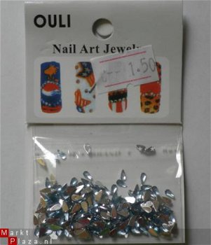 100 drup NAIL ART Blauw Rhinestones Strass Steentjes Clear - 1