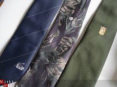 3 stropdassen met logo ooievaartje, pandabeertje, Heerema G