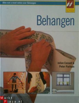 Behangen, Julian Cassel en Peter Parham - 1