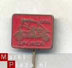 spijker 1906 rood auto speldje (V_072) - 1