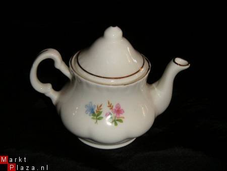 Engelse Mini theepot (8 cm hoog) van Beverley china (c3vo) - 1