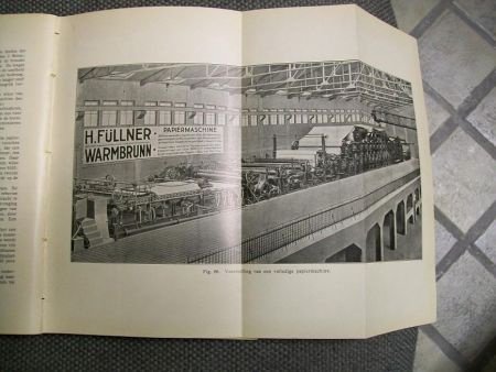 Papierfabrikage en drukkerij 1921 Tweede druk I.P. de Vooys - 1