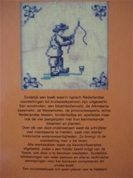 Handwerkboek Nederland in kruissteek Henriette Beukers 1983 - 2