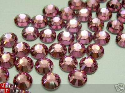 100 Rose Pink Swarovski STRASS steentjes SS10 2,5mm - 1