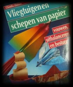 Vliegtuigen en schepen van papier, Claudia Hufner, - 1