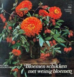 Bloemen schikken met weinig bloemen - 1