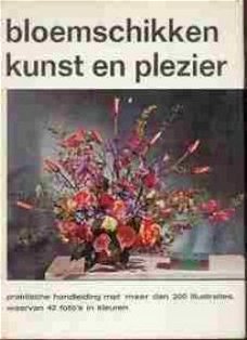 Bloemschikken kunst en plezier