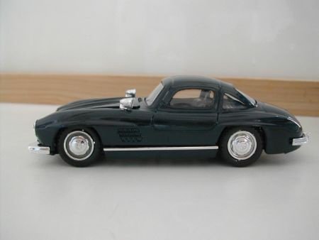 DSCN14865 Solido 1954 Mercedes Benz 300SL 1/43 - 1