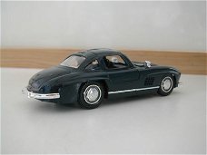 DSCN14865 Solido 1954 Mercedes Benz 300SL 1/43