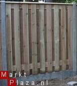 HOUT/BETON SCHUTTING €59,99 - 1