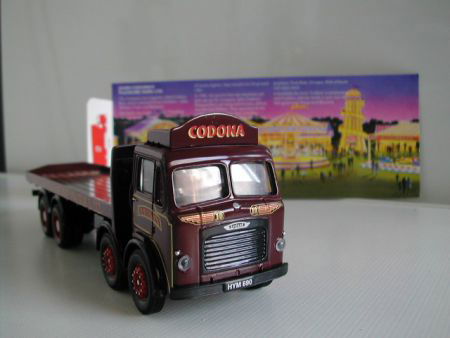 DSCN4430 Corgi 24401 Leyland 8 Wheel Flat bed - John Codona' - 2