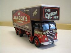 DSCN6524 Corgi 12601 Foden Silcocks Closed Pole Truck