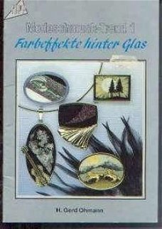 Farbeffekte hinter glas, H.Gerd Ohmann, Modeschmuck-trend 1