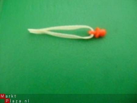 speen / speentje aan koordje voor poppenhuis baby rood - nr. 1