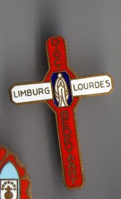 Emaille Speld Limburg Lourdes Dioc. Bedevaart - nr. 1