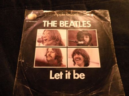 Te koop 2 singles van de Beatles met hoes - 2