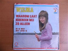 Te koop 2 hoezen Wilma en Corry en de rekels