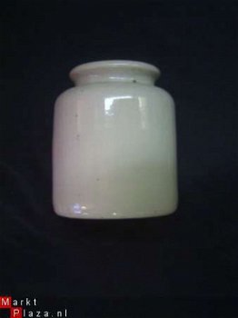 XXX Witte Pot van Aardewerk - 1