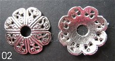 tibetaans zilver:bead caps 02 - 14 mm