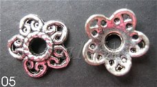 tibetaans zilver:bead caps 05 : 12 mm