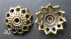 tibetaans zilver:bead caps 41 goud - 12 mm
