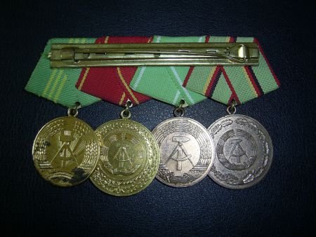 Medaille set NVA - 1