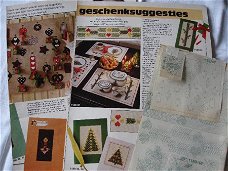 Borduurpatronen voor kerstkaarten en een place-mat.