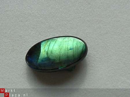 Cab 67/5 Cabochon Spectroliet 36*21*5mm - 1