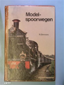 [1977] Modelspoorwegen, Simmons, Kluwer - 1