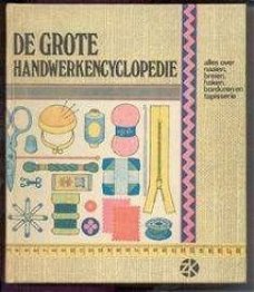 De Grote handwerkencyclopedie alles over naaien,