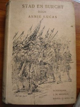 Stad en burcht - Annie Lucas - 1