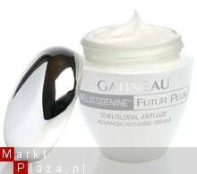 Gatineau. Melatogenine Futur Plus crème dag en nacht. 50 ml - 1