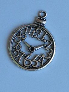 silver clock 3, 4,4 cm