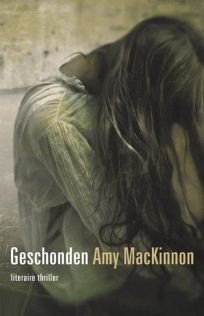 Amy MacKinnon - Geschonden - 1