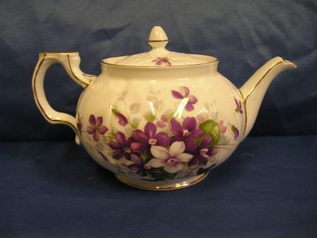 AYNSLEY,ENGLAND, TEAPOT,VIOLETTE. - 1