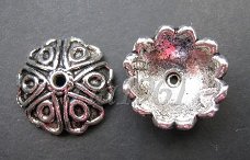 tibetaans zilver:bead caps 43 - 12 mm