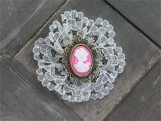 cameo 18x13 with frame charms pink